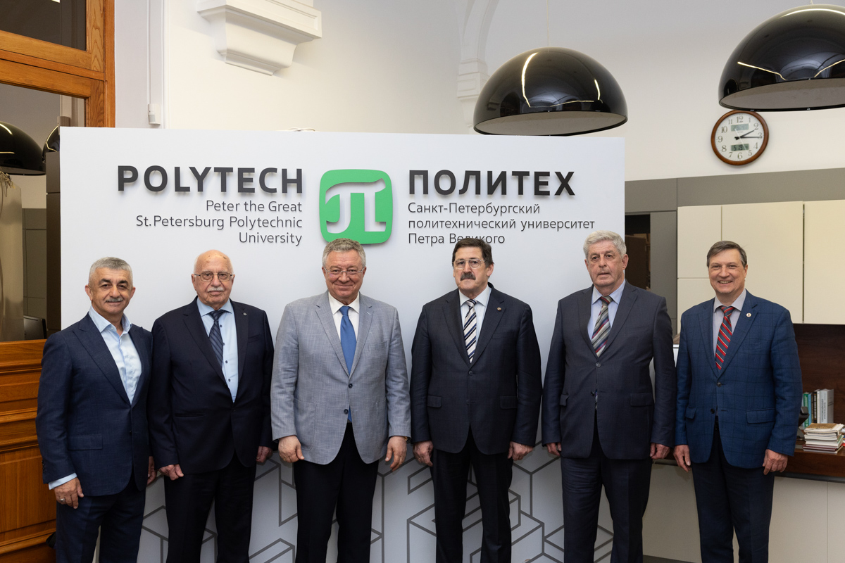 В Санкт-Петербургском политехническом университете Петра Великого с официальным визитом побывала делегация Академии наук Абхазии 