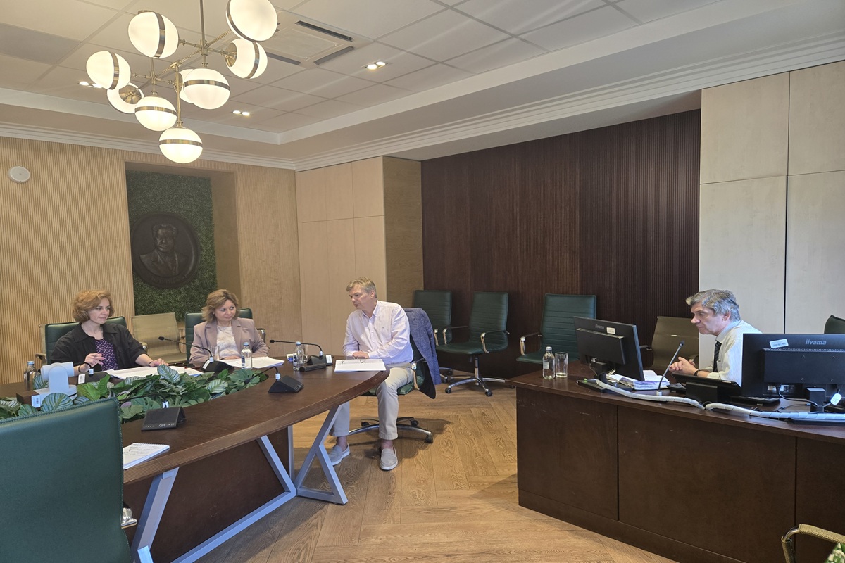 Делегация Российского профессорского собрания на рабочей встрече с проректором по образовательной деятельности СПбПУ Людмилой Панковой 