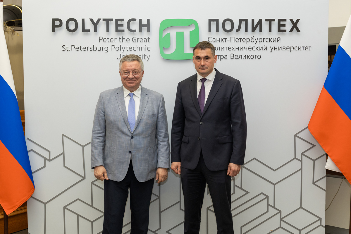 Ректор СПбПУ Андрей Рудской и прокурор Санкт-Петербурга Андрей Гуришев 