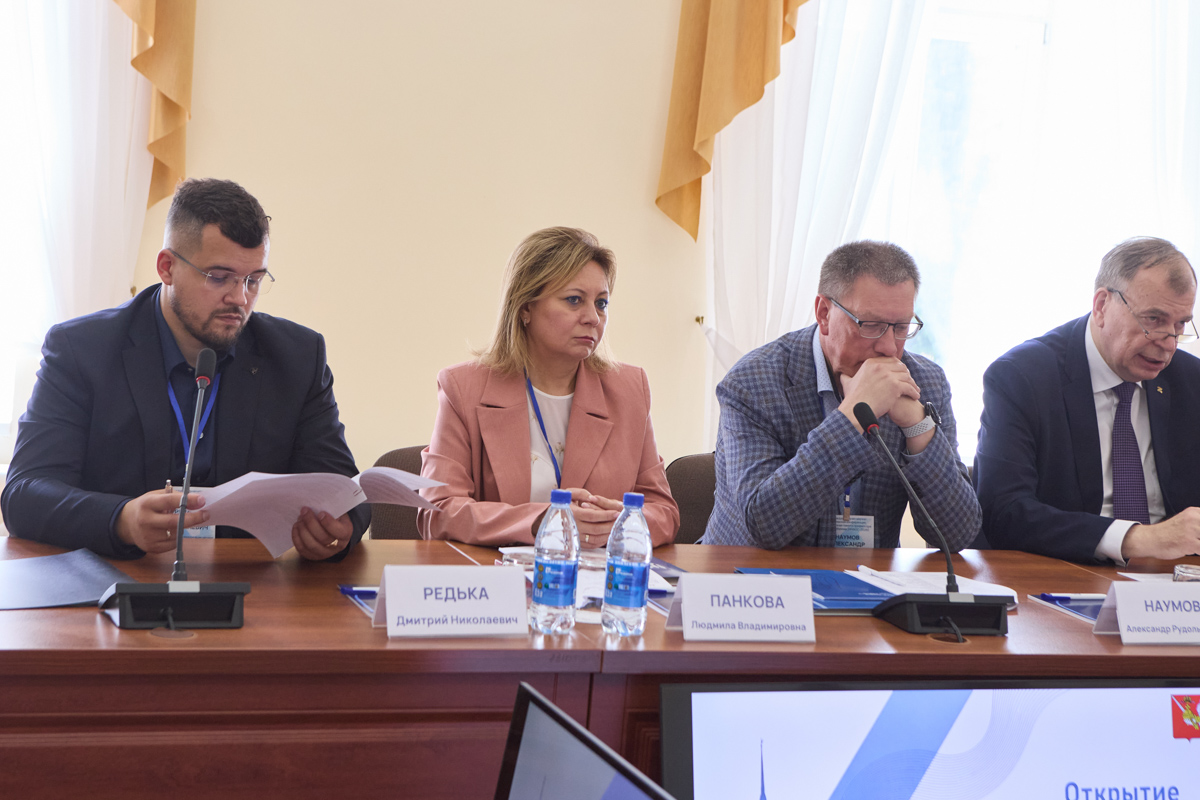 Круглый стол руководителей вузов Санкт-Петербурга и Вологодской области