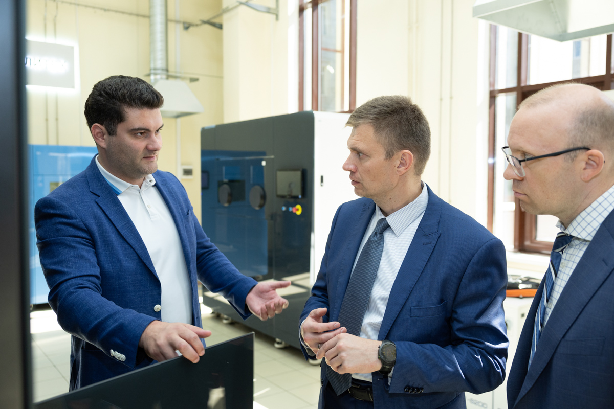 Знакомство с Политехом продолжилось в Научно-образовательном центре «Машиностроительные технологии и материалы»