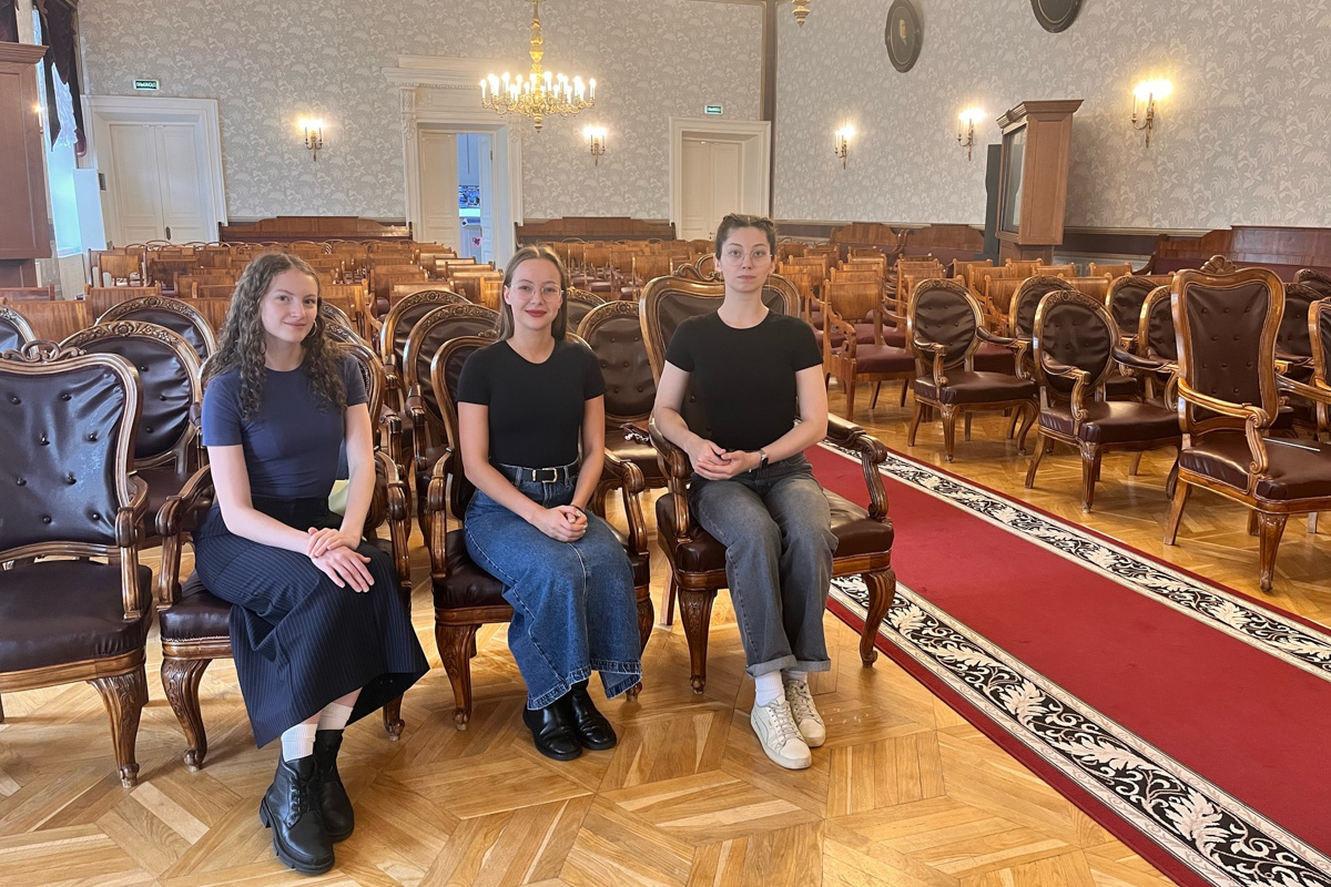 Победители конкурса в музее истории КФУ 
