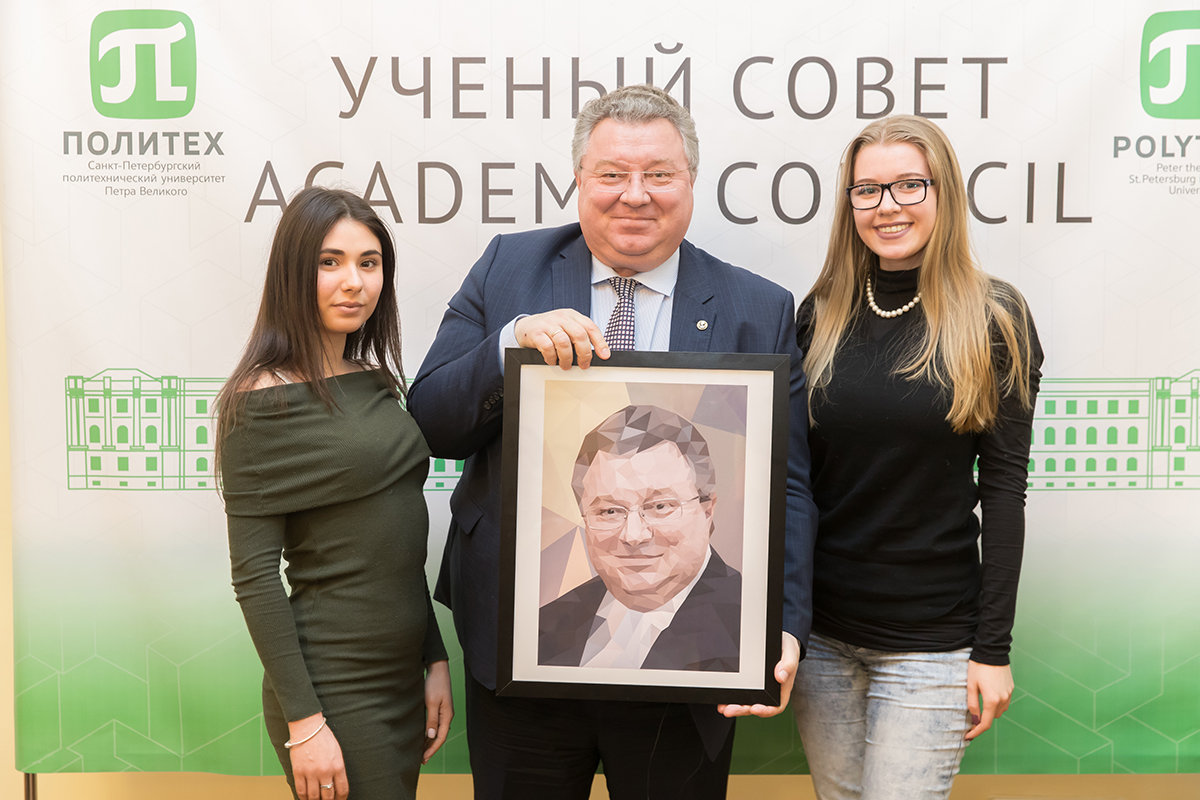 Студентки кафедры Инженерная графика и дизайн подарили ректору портрет Студентки кафедры Инженерная графика и дизайн подарили ректору портрет