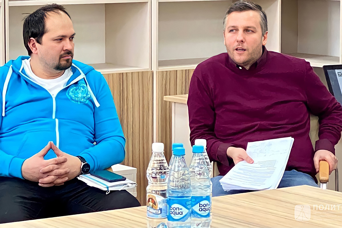 Директор Высшей школы технологического предпринимательства ИППТ Владимир Щеголев справа Директор Высшей школы технологического предпринимательства ИППТ Владимир Щеголев справа