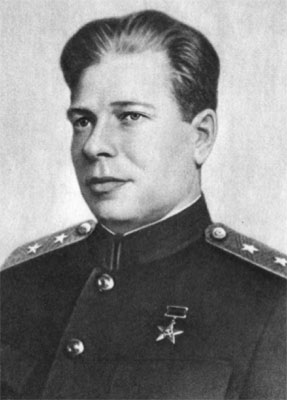 Устинов Д.Ф. Маршал Советского Союза, студент-механик (1930-32гг)