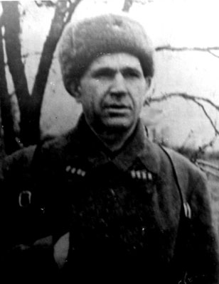 Гуртьев Леонид Николаевич.Генерал-майор,в 1912-1914г.г. -студент экономического отделения