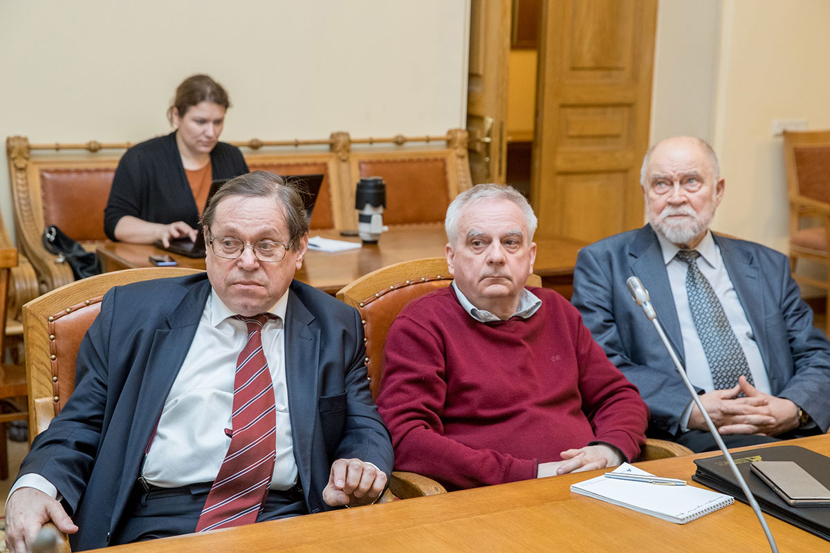 Доктор биологических наук Андрей Петрович Козлов – на фото слева Доктор биологических наук Андрей Петрович Козлов – на фото слева