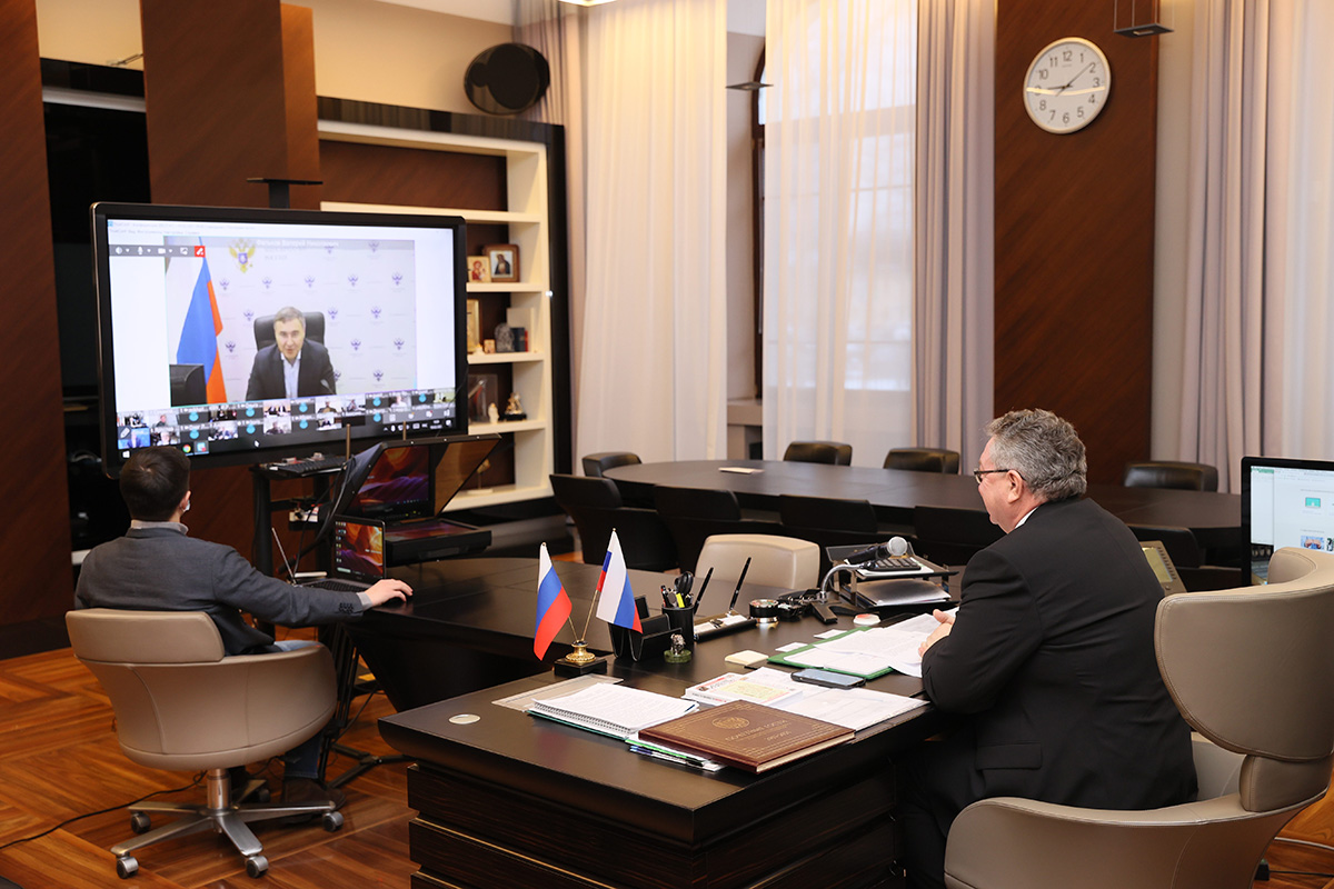 Министр науки и высшего образования РФ Валерий Фальков поздравил Андрей Рудского с днем рождения и днем основания Политеха 