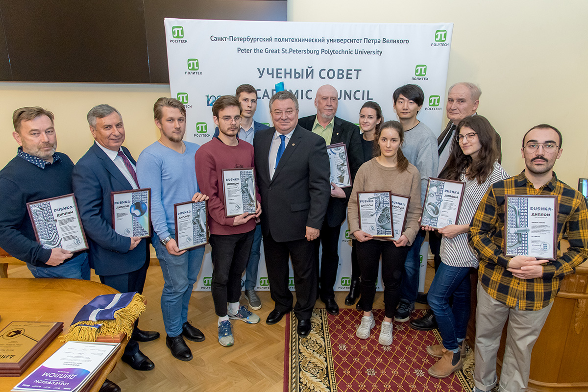 Студенты Высшей школы креативной индустрии и дизайна ИММиТ получили призы по итогам Международного форума инноваций в промышленном дизайне «Пушка» 