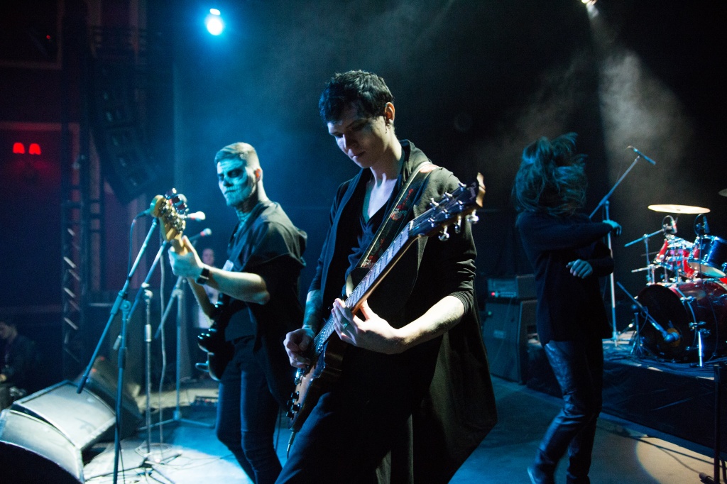 Победитель ПолиRock Cover Fest'17 группа Fish Over The Moon Победитель ПолиRock Cover Fest'17 группа Fish Over The Moon