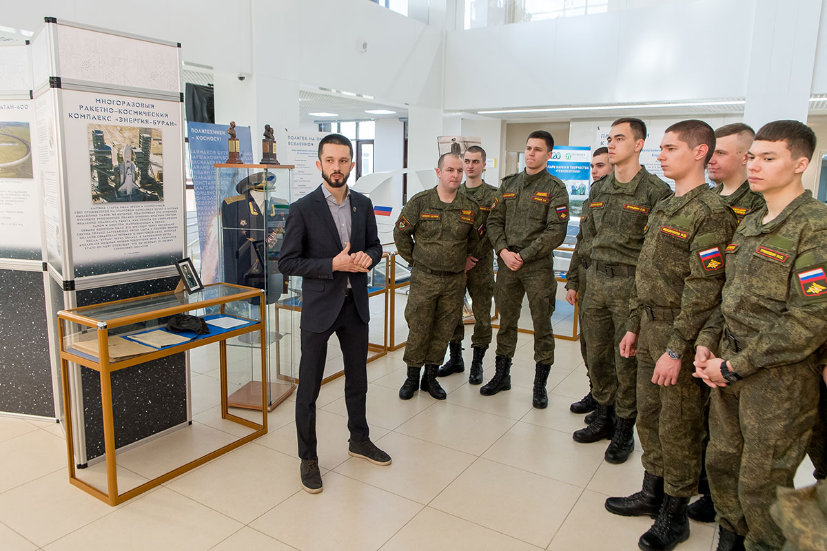 В НИКе открылась выставка «П-Космос: от мечты до полета» В НИКе открылась выставка «П-Космос: от мечты до полета»