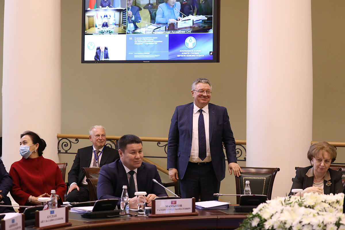 Ректор СПбПУ академик РАН Андрей Рудской возглавил Экспертный совет по науке и образованию при Межпарламентской Ассамблее государств – участников СНГ Ректор СПбПУ академик РАН Андрей Рудской возглавил Экспертный совет по науке и образованию при Межпарламентской Ассамблее государств – участников СНГ