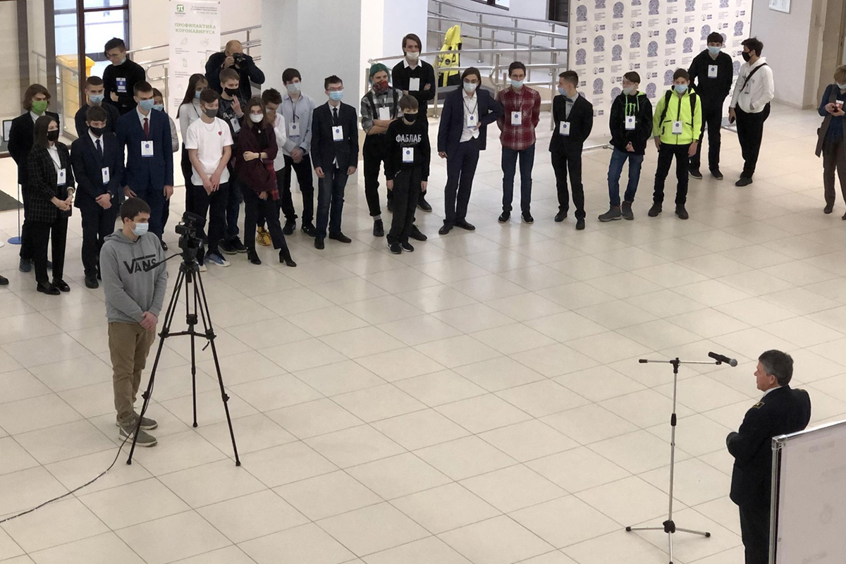 Юные ученые представили работы на Балтийском научно-инженерном конкурсе в Политехе 