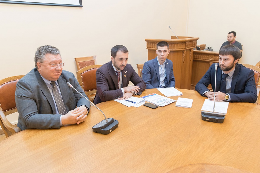 Слева направо - А.И. Рудской, К.И. Хуртаев, Иван Хламов, А.С. Аппаков Слева направо - А.И. Рудской, К.И. Хуртаев, Иван Хламов, А.С. Аппаков