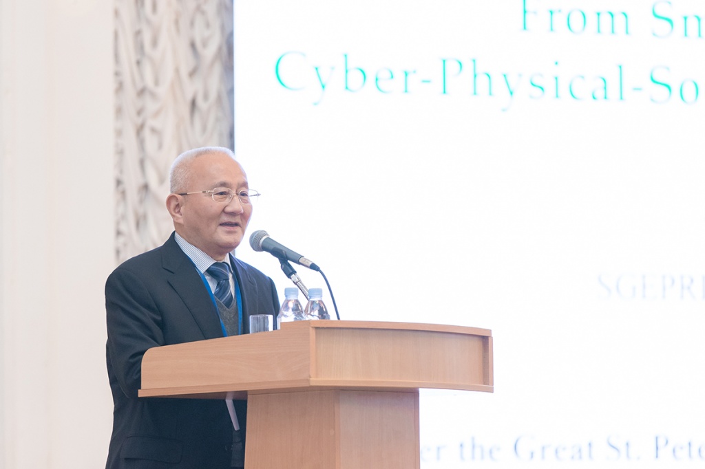 Профессор ЮШЕНГ выступил с лекцией на тему умных сетей электроснабжения и киберфизических систем в энергетике 
