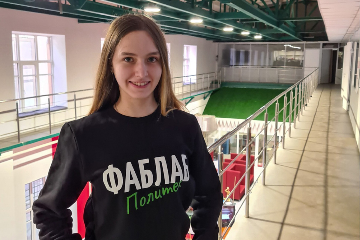 Анастасия СТАРОСТЕНКО, студентка 1 курс ИКНТ, в рамках программы занимается производством востребованной в регионе продукции для борьбы с коронавирусной инфекцией Анастасия СТАРОСТЕНКО, студентка 1 курс ИКНТ, в рамках программы занимается производством востребованной в регионе продукции для борьбы с коронавирусной инфекцией