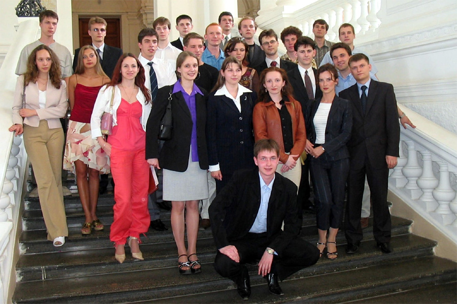Золотые выпускники 2005 год Золотые выпускники 2005 год