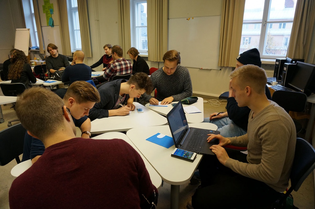 Командная работа студентов Командная работа студентов