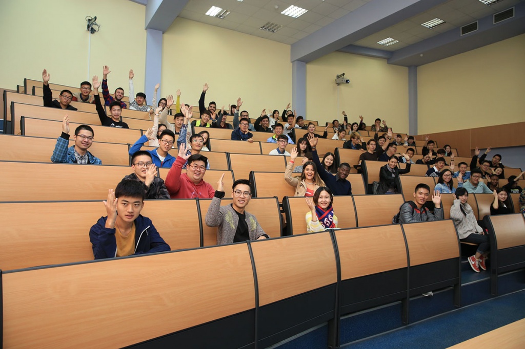В СПбПУ стартовал новый семестр для иностранных студентов