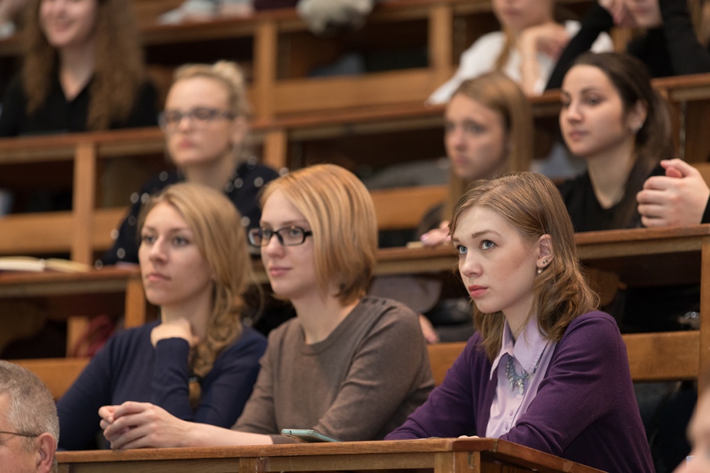 Предприятие заинтересовано не только в только инженерах, но и экономистах, технологах и других молодых специалистах