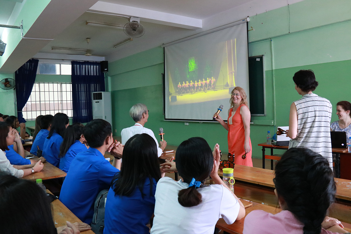 И.И. Баранова провела для вьетнамских студентов экспресс-курс русского языка 