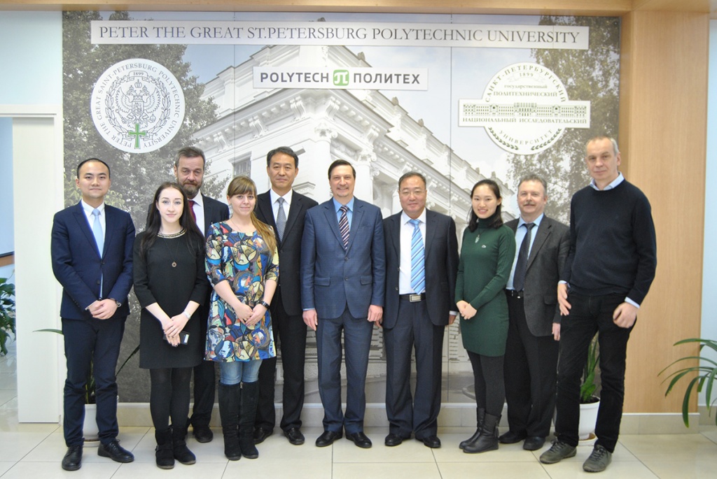Делегация концерна Dade Tech, корпорации Inner Mongolia Carbon Valley Technology Co. и сотрудники международных служб СПбПУ Делегация концерна Dade Tech, корпорации Inner Mongolia Carbon Valley Technology Co. и сотрудники международных служб СПбПУ