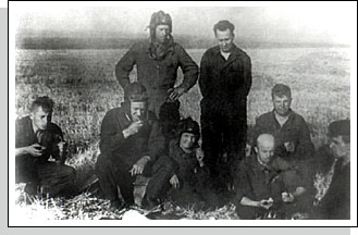 М.И. Кошкин на испытаниях танка Т-34. 1940