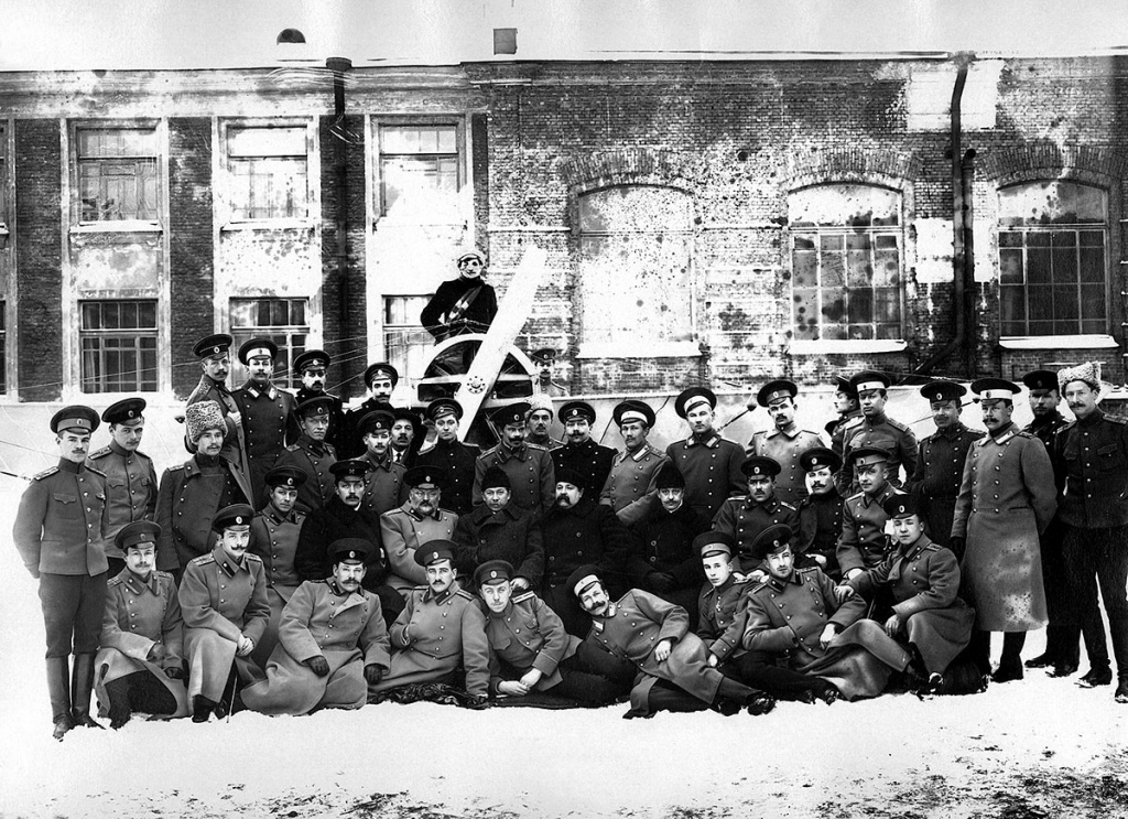 Выпуск офицерских авиационных курсов. 1913 г. Выпуск офицерских авиационных курсов. 1913 г.