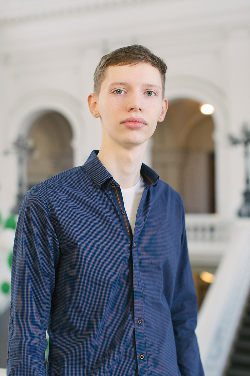 Антон Сюткин - бронзовый медалист по направлению Электро- и теплоэнергетика Антон Сюткин - бронзовый медалист по направлению Электро- и теплоэнергетика