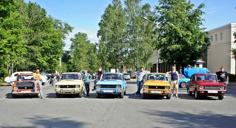 Москвичи ...из Москвы Москвичи ...из Москвы