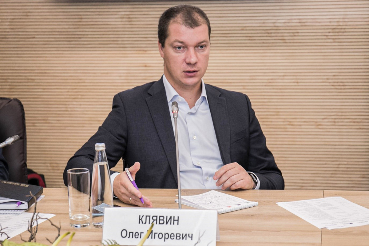Заместитель руководителя, главный конструктор ИЦ CompMechLab® СПбПУ Олег КЛЯВИН Заместитель руководителя, главный конструктор ИЦ CompMechLab® СПбПУ Олег КЛЯВИН