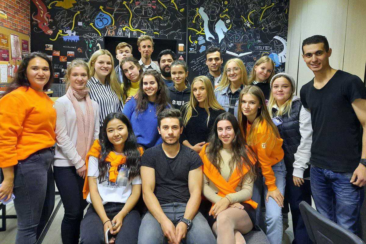 В интерклубе PolyUnion прошли дни открытых дверей Tutor Forces для студентов СПбПУ В интерклубе PolyUnion прошли дни открытых дверей Tutor Forces для студентов СПбПУ