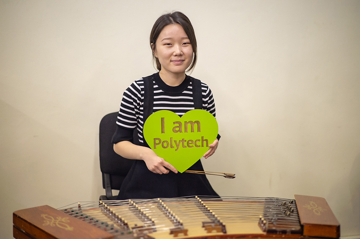 Долсон Маюрова 