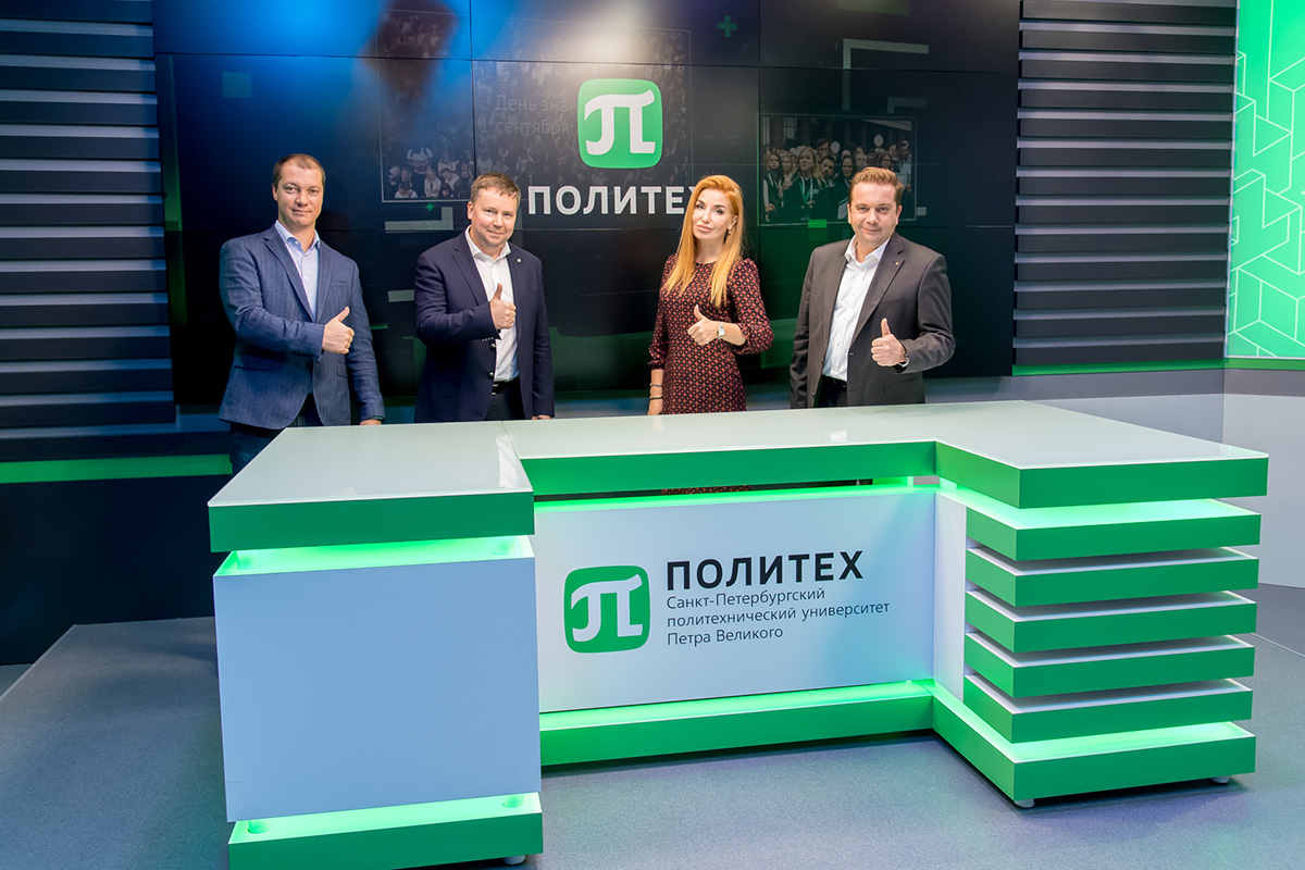 Возможности новой университетской телестудии тоже впечатлили гостей Возможности новой университетской телестудии тоже впечатлили гостей