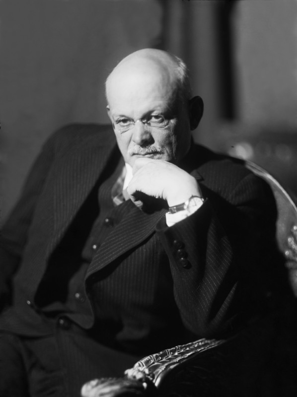 А.А. Чернышев (1882-1940) А.А. Чернышев (1882-1940)