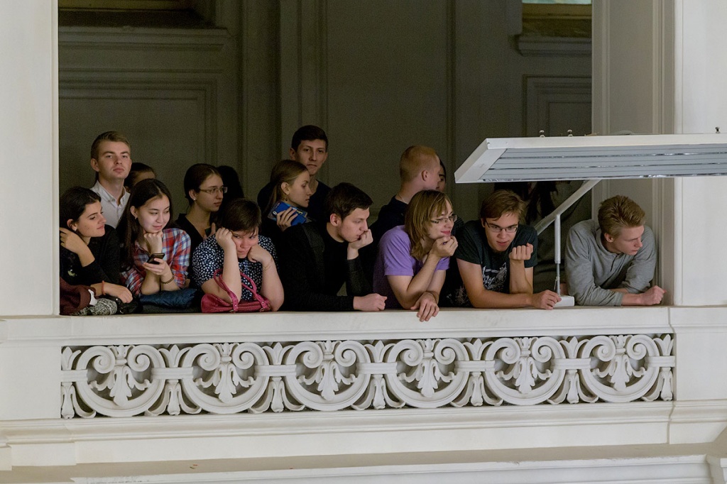 Студенты Политеха с огромным удовольствием слушали орган на хорах Белого зала
