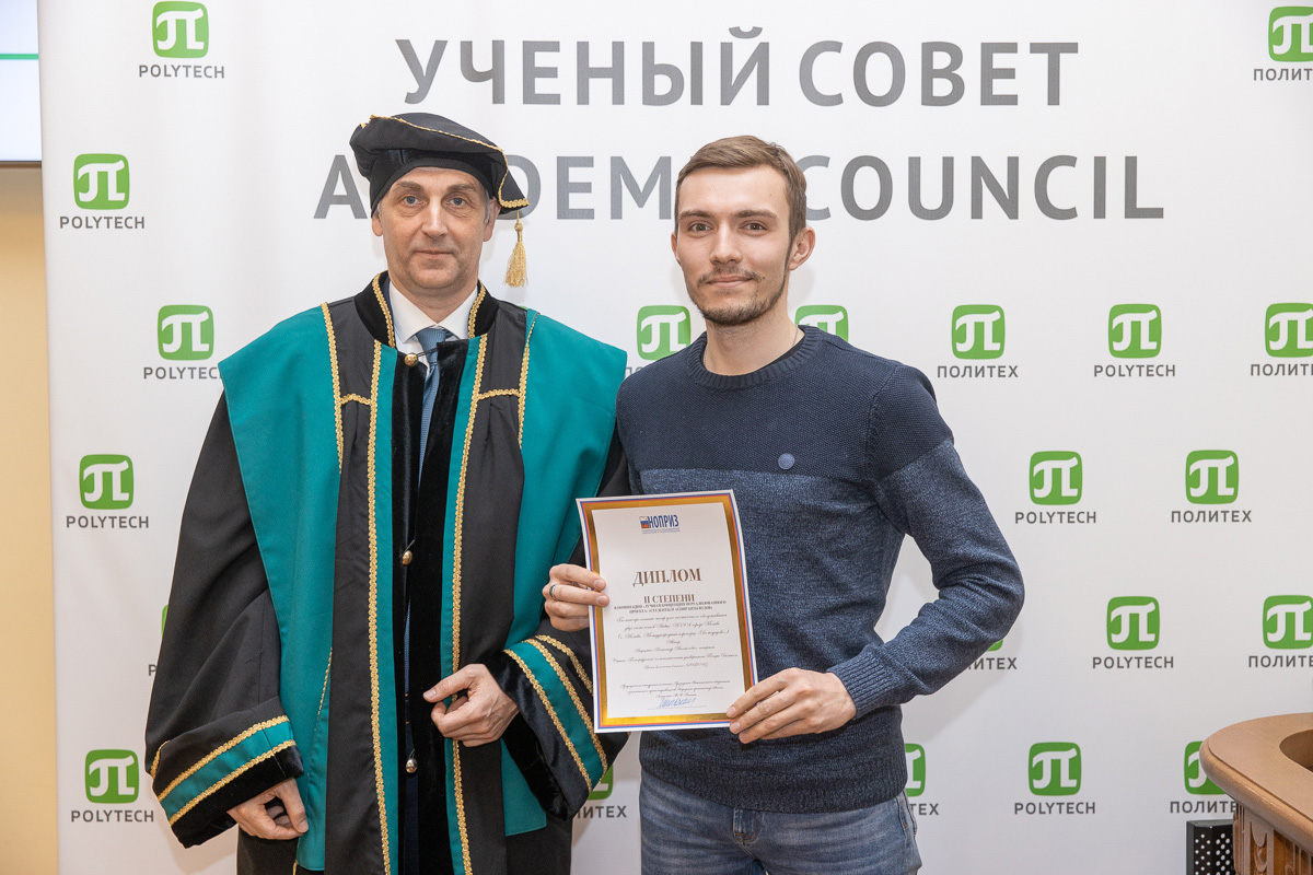 Александр Анущенко Александр Анущенко