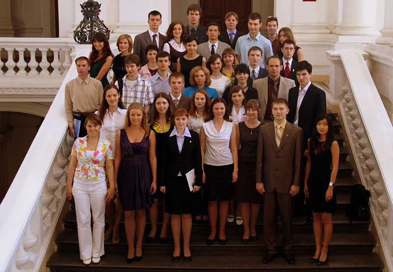Золотые выпускники 2010 года Золотые выпускники 2010 года