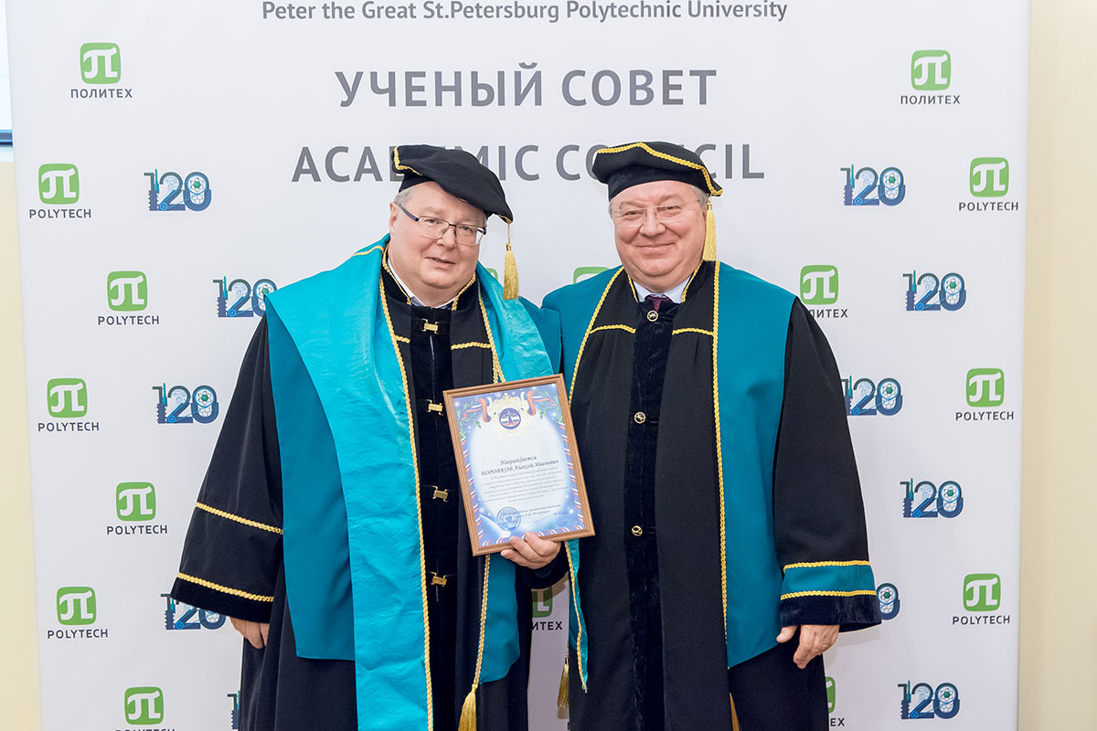 Алексей Боровков был удостоен грамоты начальника Военно-космической академии им. Можайского