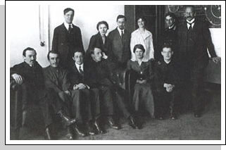 Научный семинар А.Ф. Иоффе по новой физике в Политехническом институте. 1916