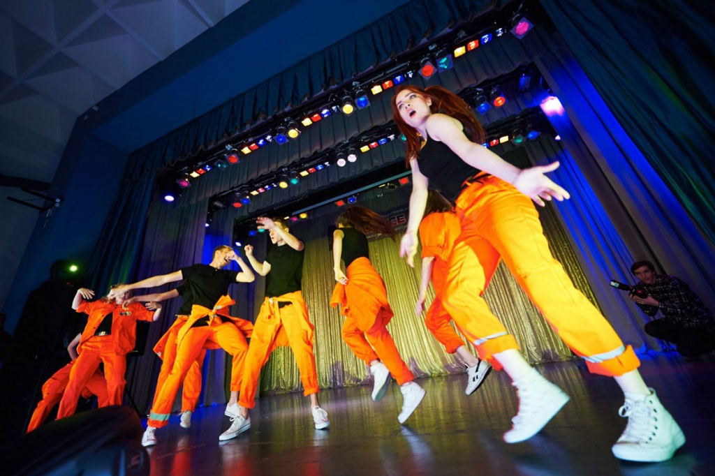 PolyDance PolyDance