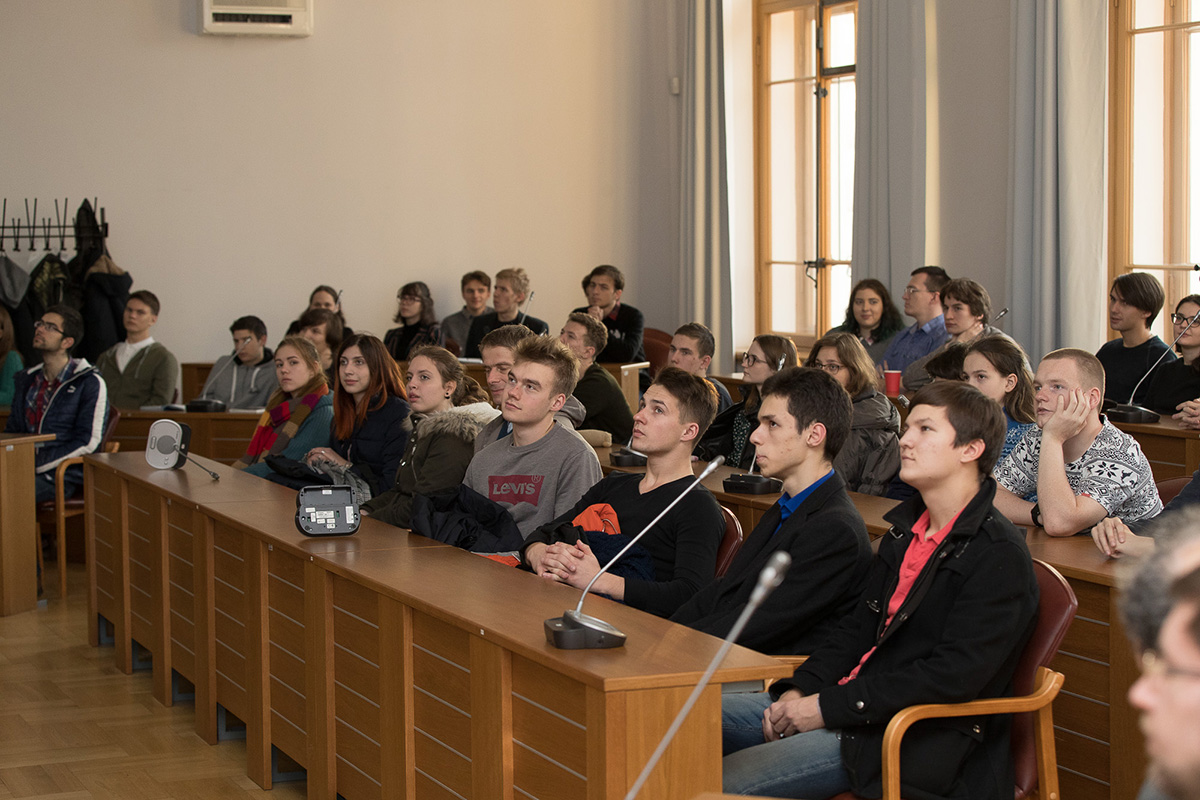 Студенты с интересом слушали о строительстве термоядерного реактора ITER 