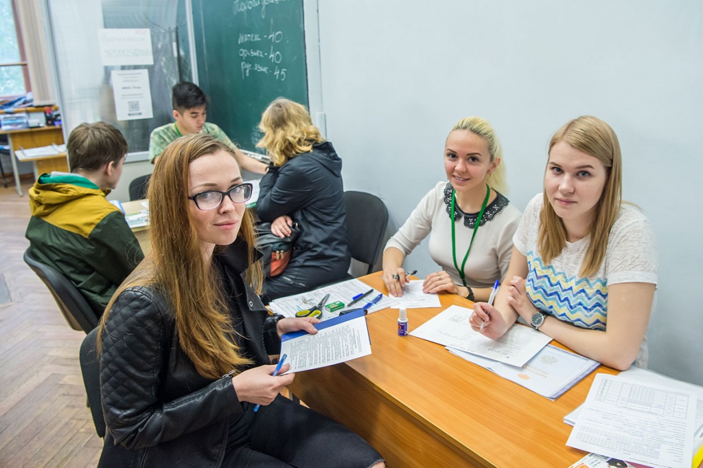 В этом году доля иногородних зачисленных составила 60% В этом году доля иногородних зачисленных составила 60%