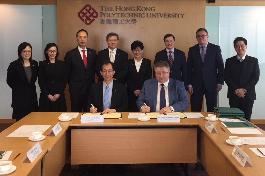 Документ о стратегическом партнерстве был подписан ректором СПбПУ А.И. Рудским и президентом Гонконгского Политеха Тимоти Тонгом
