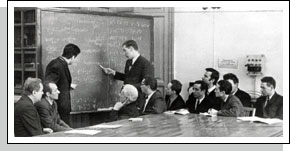 Семинар К.С. Демирчана по теории электромагнитного поля. Конец 1960-х Семинар К.С. Демирчана по теории электромагнитного поля. Конец 1960-х