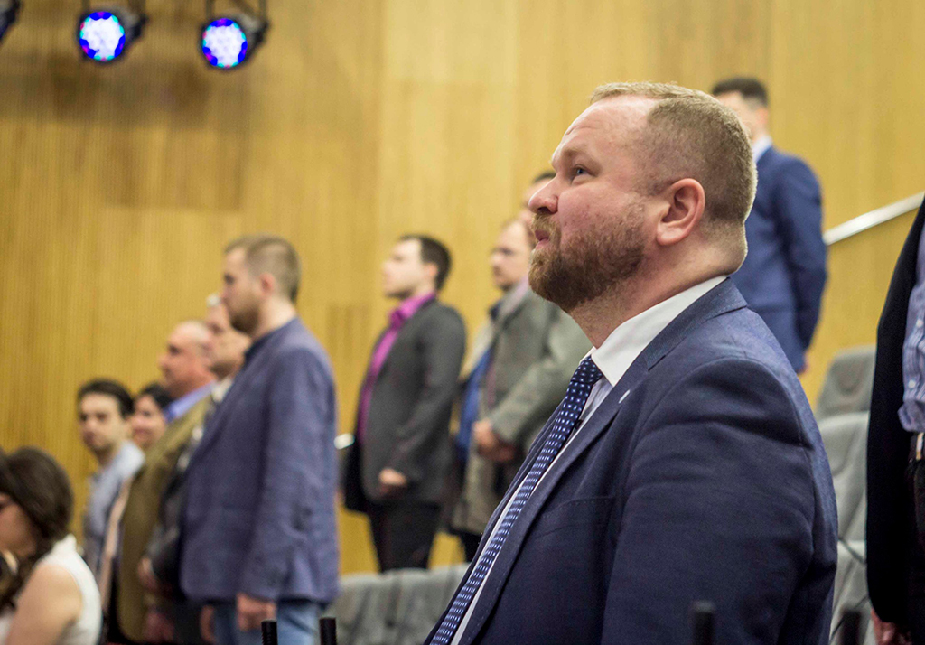 Дмитрий, начальник юридического отдела ООО МЛМ Нева трейд Дмитрий, начальник юридического отдела ООО МЛМ Нева трейд