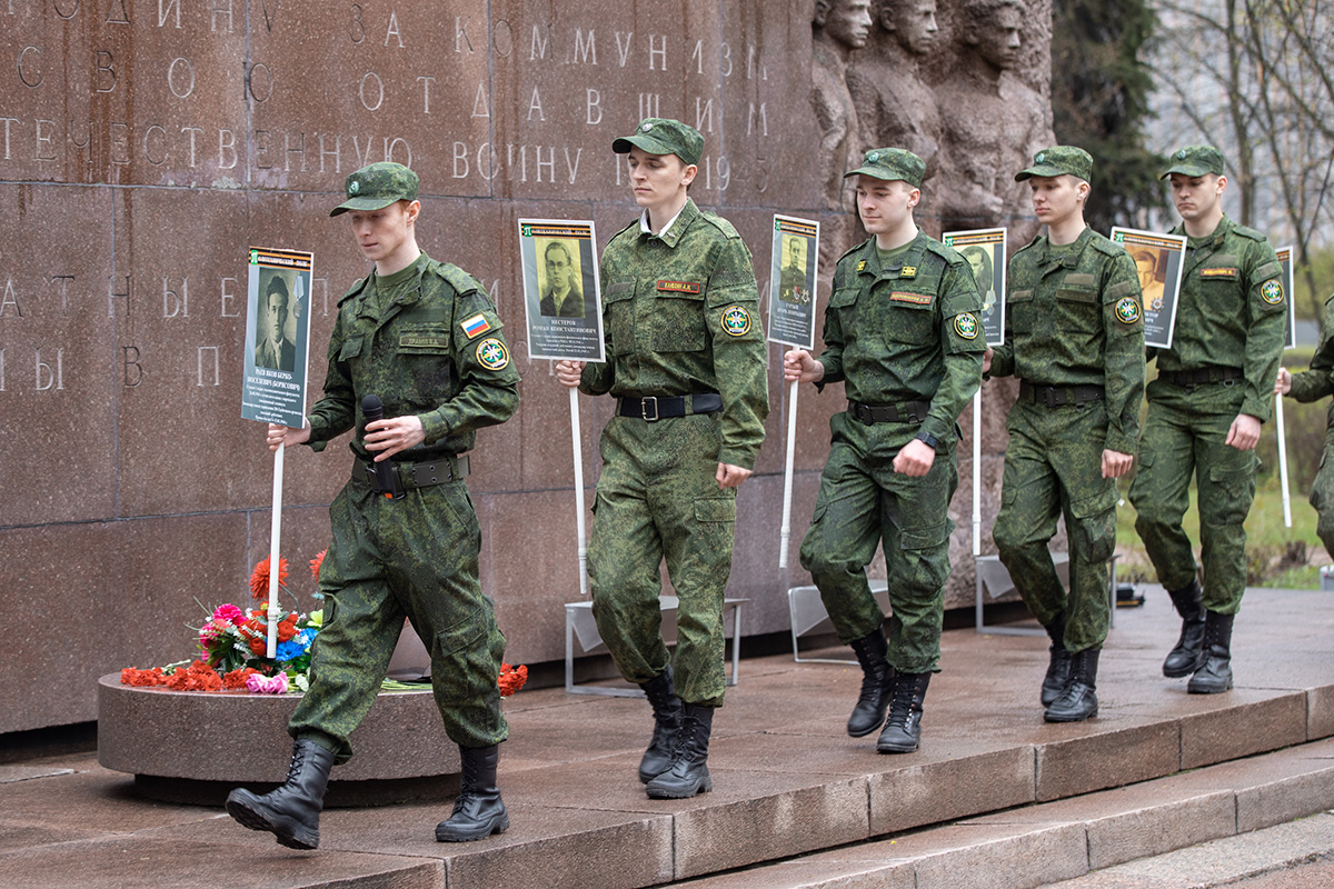 Политехнический полк пронесут студенты университета на шествии Бессмертного полка 9 мая Политехнический полк пронесут студенты университета на шествии Бессмертного полка 9 мая