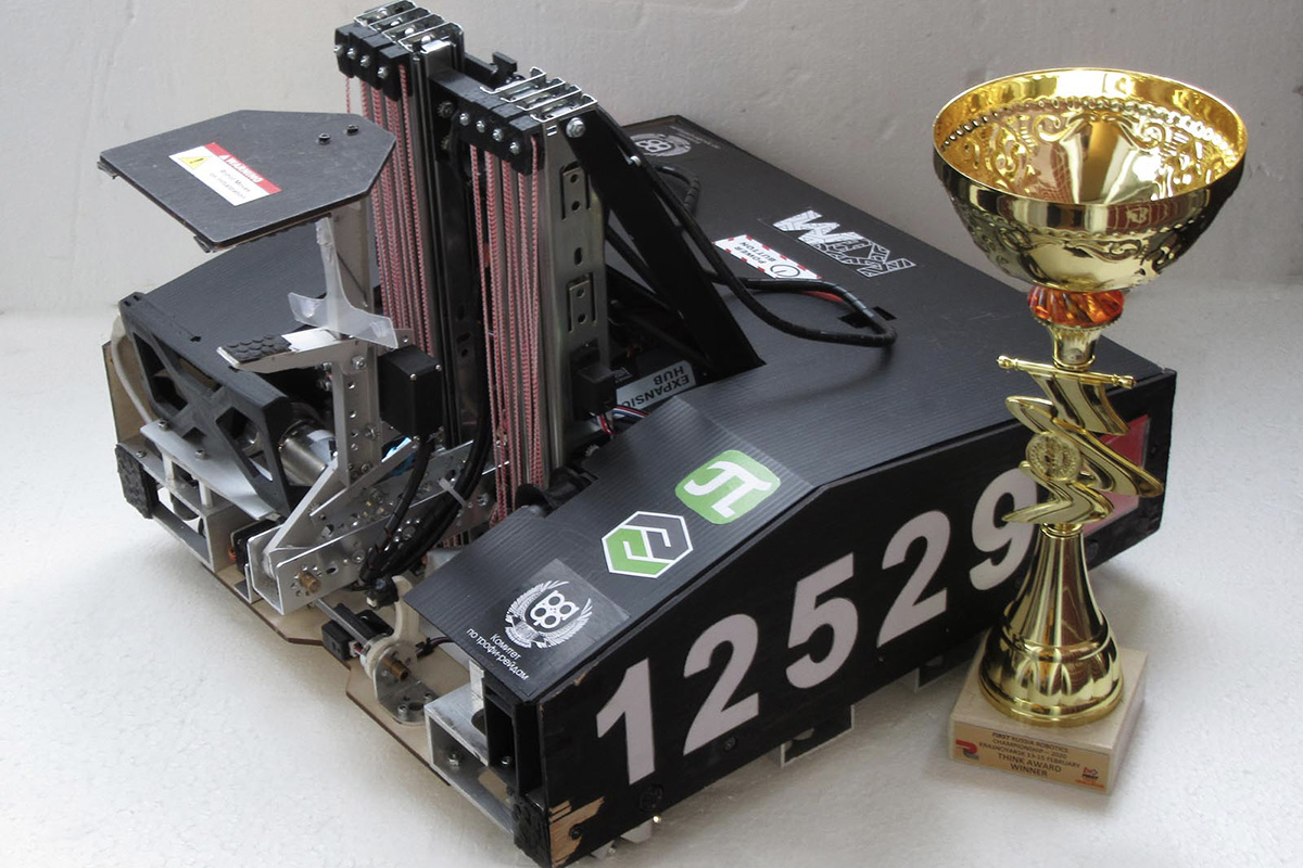 Команда КТМ победила в национальном чемпионате FIRST Russian Robotics Championship в номинации За самый продуманных подход Команда КТМ победила в национальном чемпионате FIRST Russian Robotics Championship в номинации За самый продуманных подход