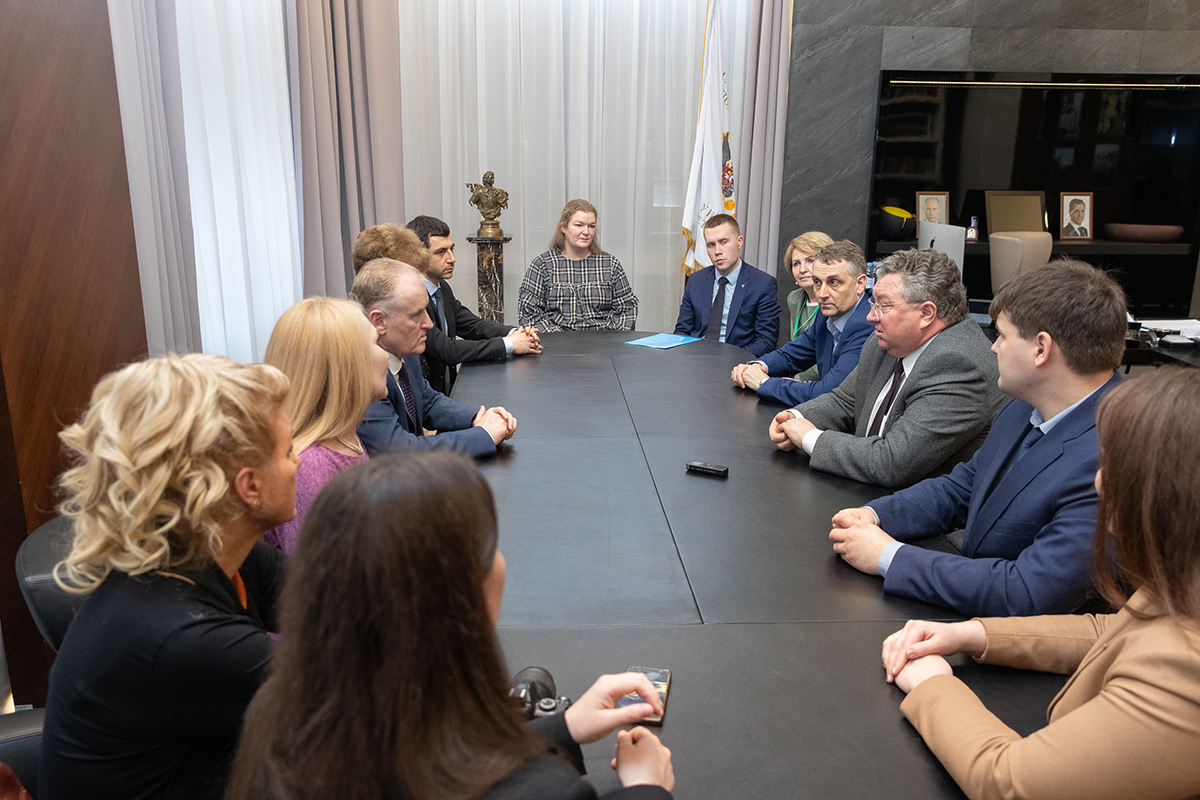 На переговорах в ректорате обсудили развитие сотрудничества университета и Кронштадтского района 