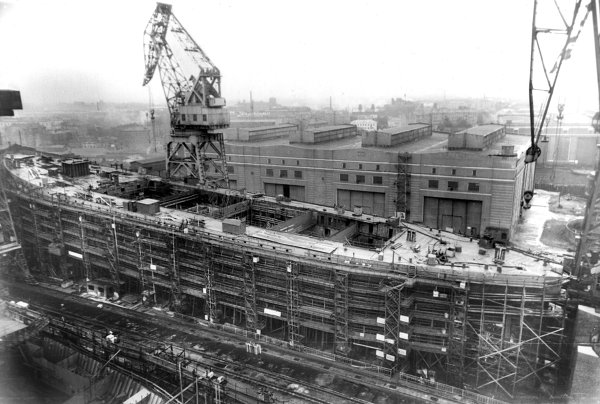 Строительство атомного ледокола "Ленин". 1954 Строительство атомного ледокола "Ленин". 1954